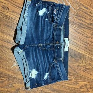 Hollister shorts